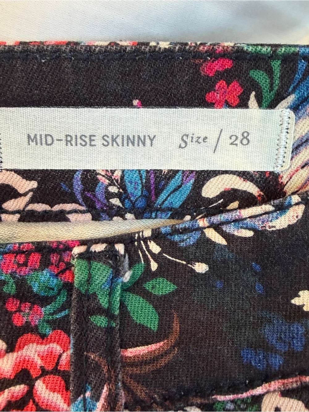 Pilcro Mid-Rise Skinny Ankle Jeans - Picture 6 of 7